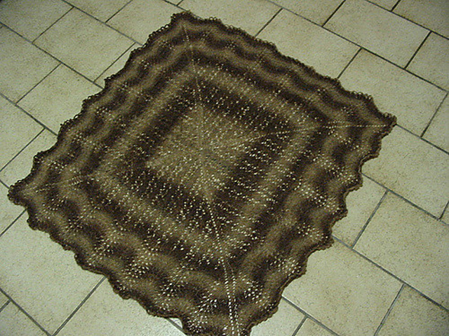 Cat's Paw Square Shawl
