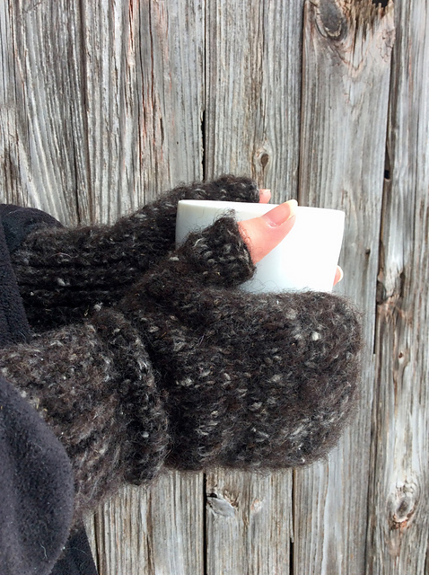 Border Collie Fingerless Mitts