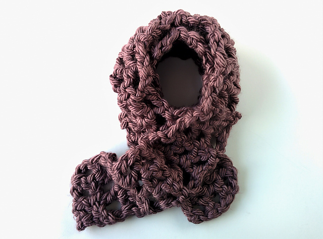Bulky Mesh Scarf