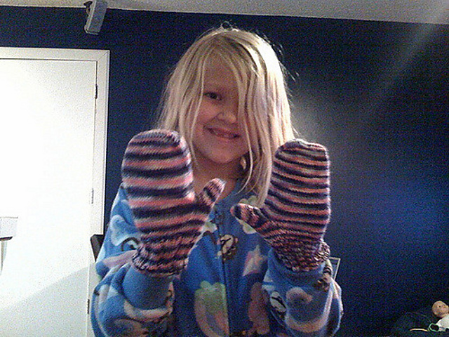 Basic Top Down Mittens
