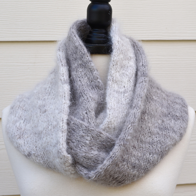DUALITY Cowl