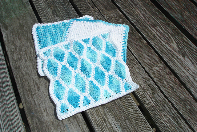 Watery Ripples Dishcloth
