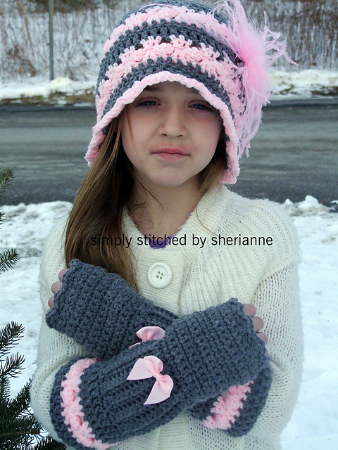 Nostalgia Hat and Fingerless Gloves