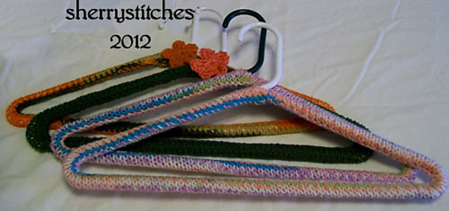 Simple Hanger Cover - Knit Version