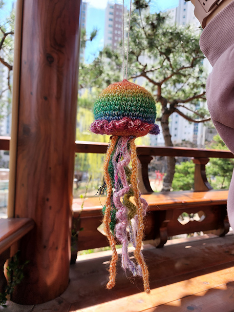 Stashbuster Jellyfish
