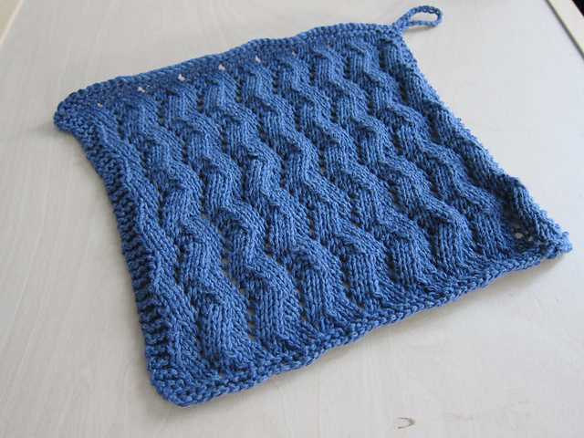 Lacy Zigzag Dishcloth #001
