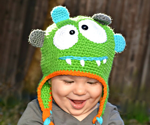 Bug-Eyed Monster Earflap