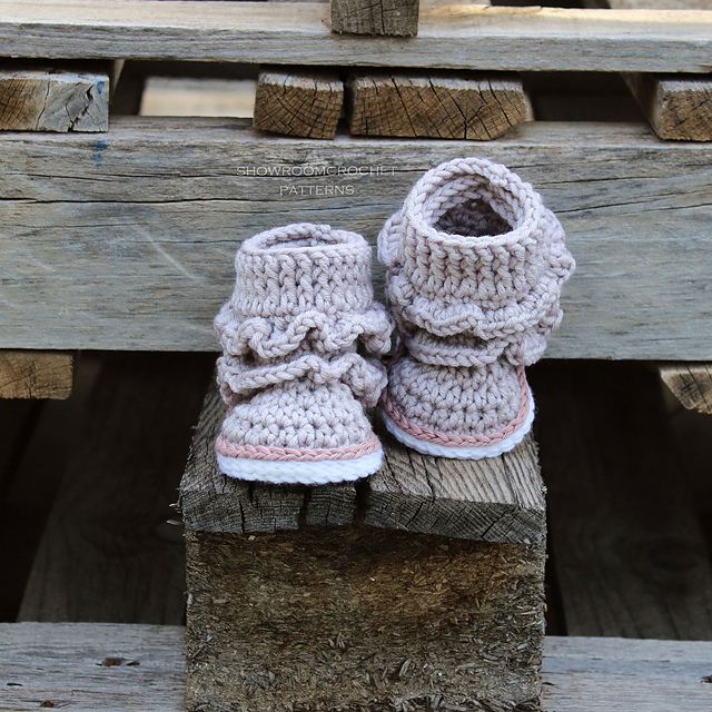 Lola booties