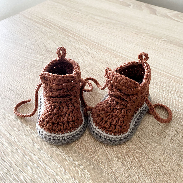 Buddy booties