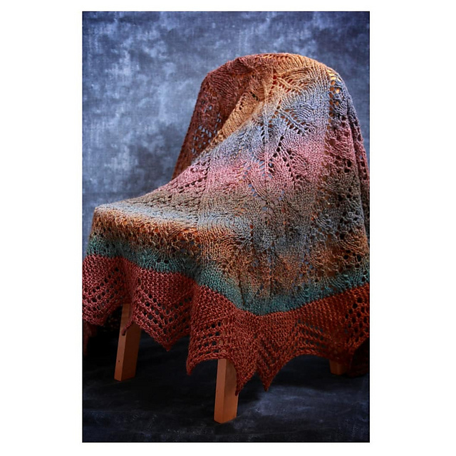 Midnight shawl