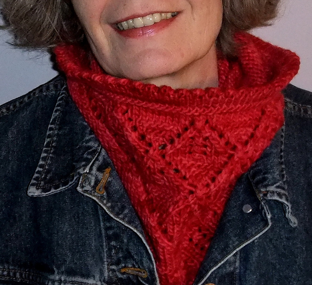 Red Rhombus Cowl