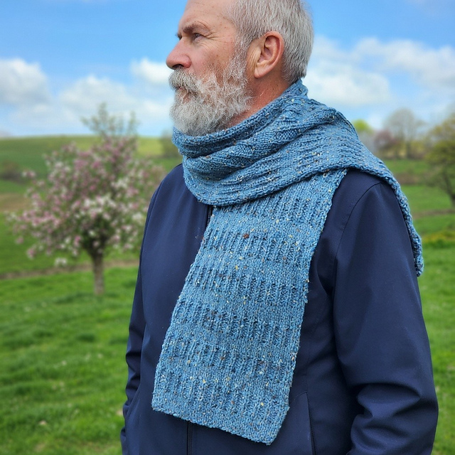 Countryside scarf