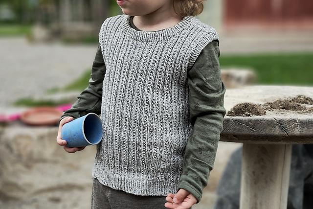 Little Loris Vest