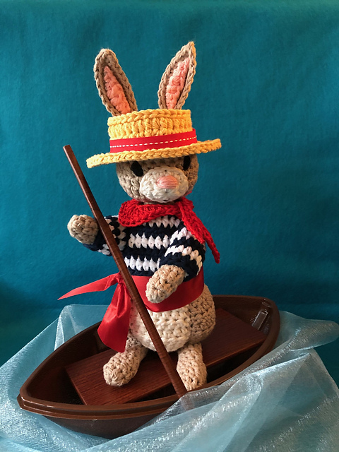 Venetian Bunny: Scarf