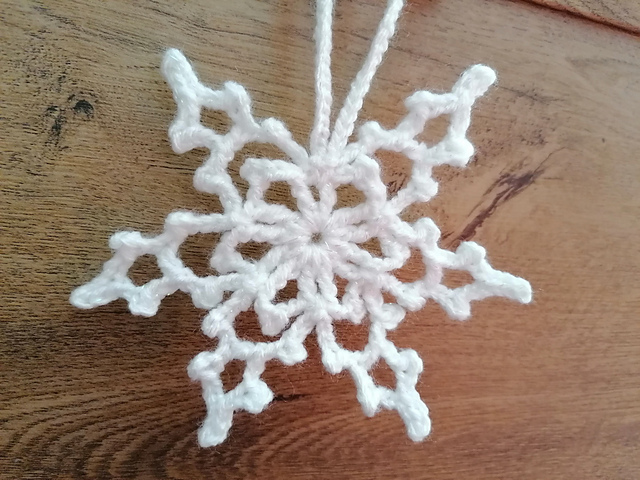 Easy Snow Flakes