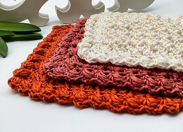 Dandelion Hot Pad