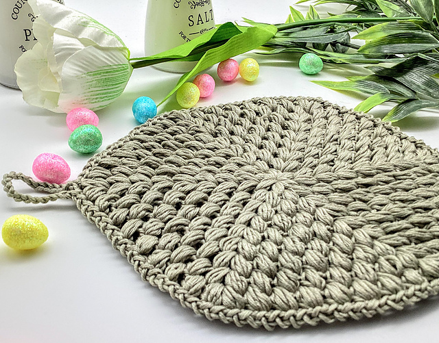 Kitchen Hot Pad and Potholder