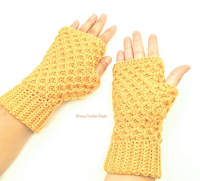Stary Fingerless Gloves