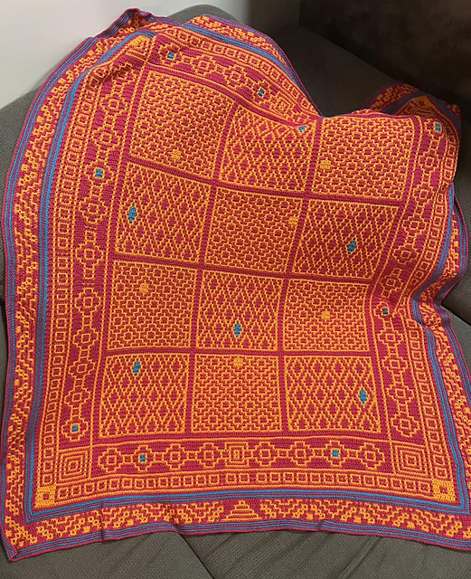 Andromeda Throw