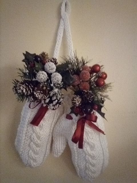 Mittens Door or Wall Decoration
