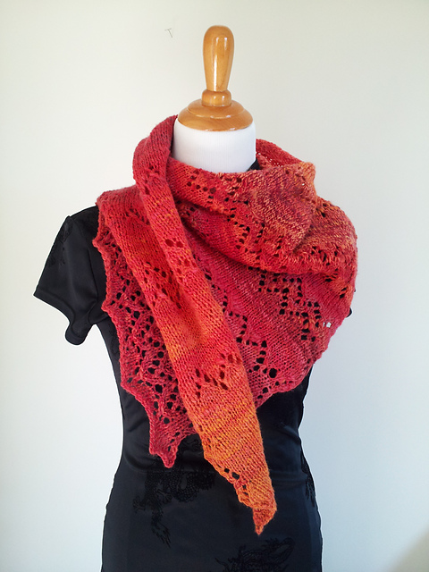 Meadow Brook Shawlette