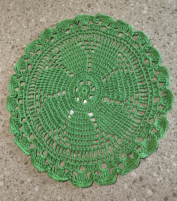 Petal Wheel Hot Pad
