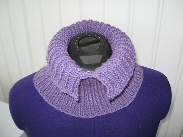 SOS Scarf