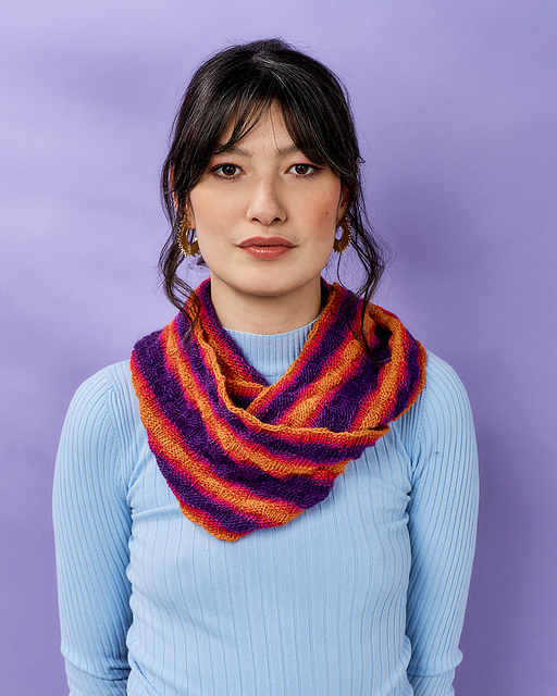 Ravelry: August Moebius Cowl pattern by Kath Andrews