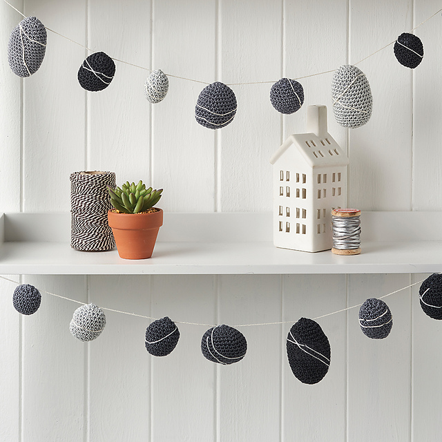 Pebble Bunting