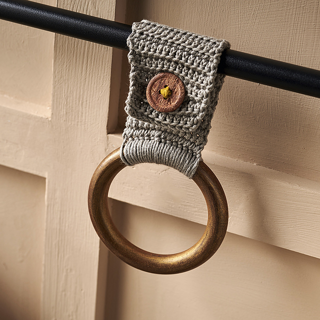 Tea towel holder