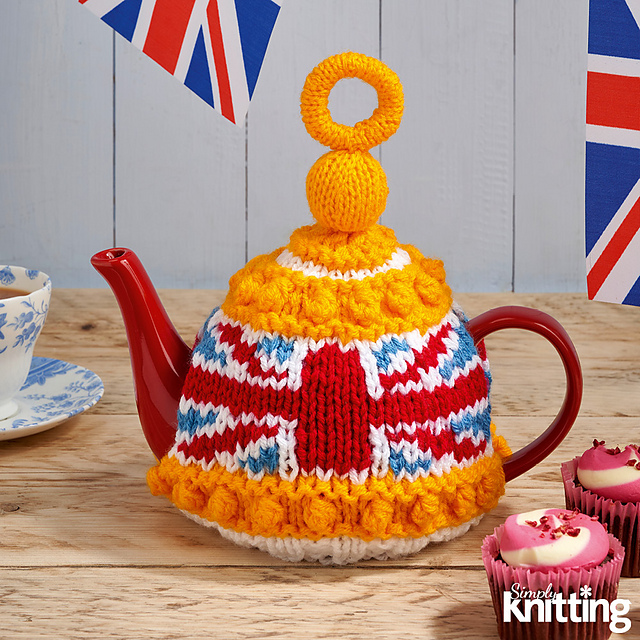 Ravelry Union Jack Tea Cosy pattern by Susan Cowper