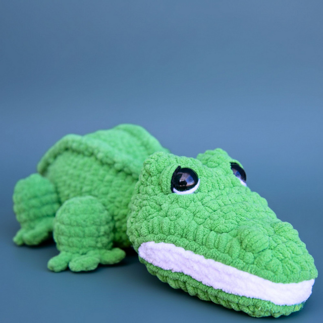 Alligator Plushie