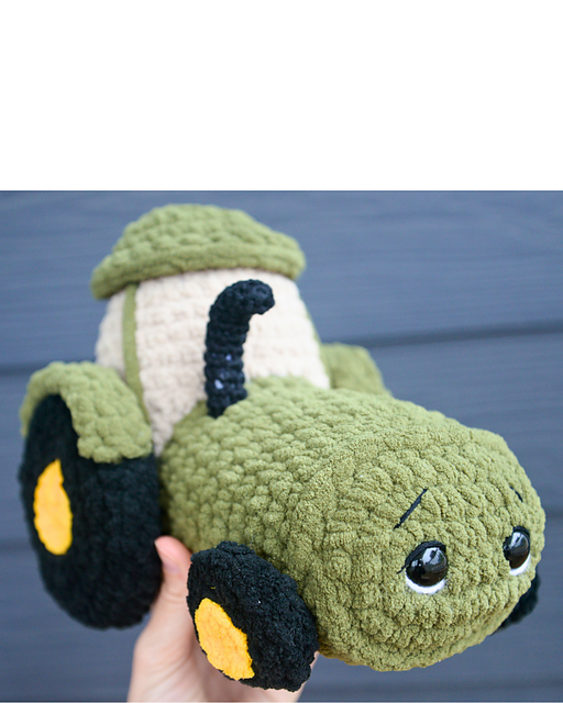 Farm Plushie With Tractor