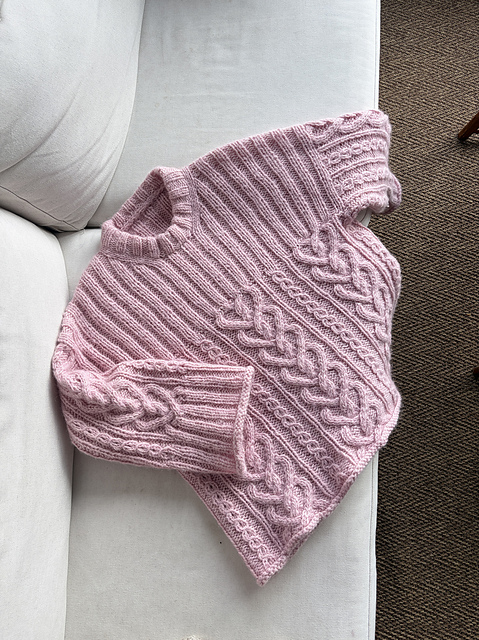 Love loop sweater