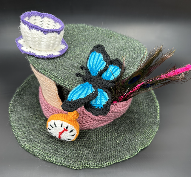 Ravelry Tea Party Top Hat pattern by Sinisterly Hookt