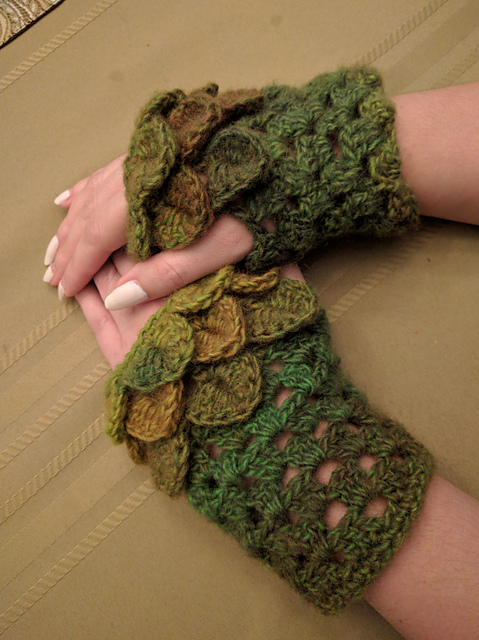 Dragon Scale Crochet Fingerless Gloves