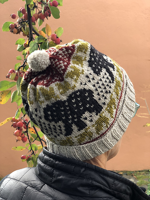 Bearly Fall Hat