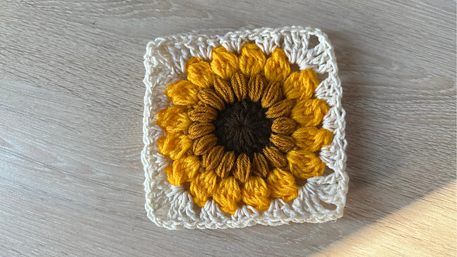 sunflower Granny Square