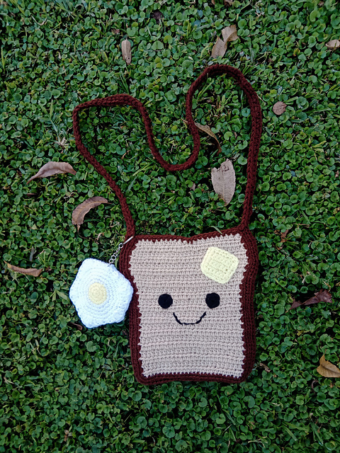 Toast Bag with Egg Keychain