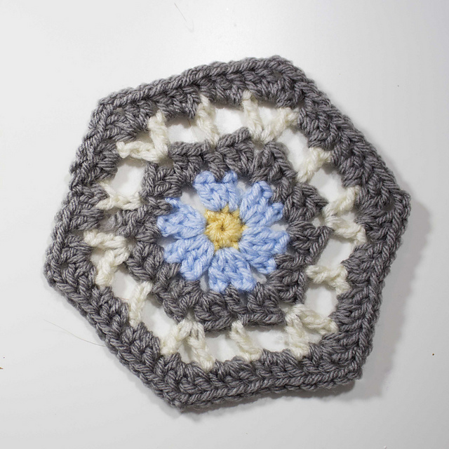 hexagon afghan block