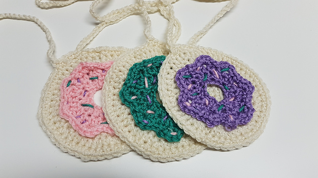 Donut Banner