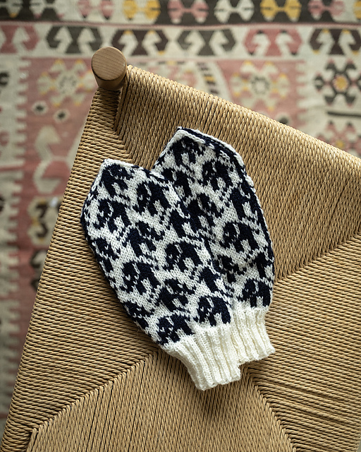 The Babar Mittens / Babarvottar