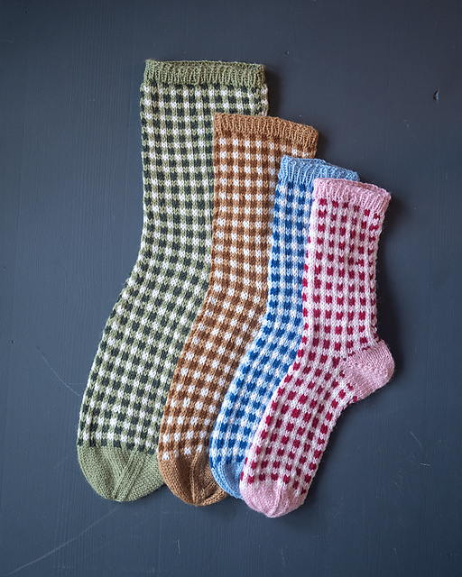 Color Checkers Socks | Fargerutesokkar