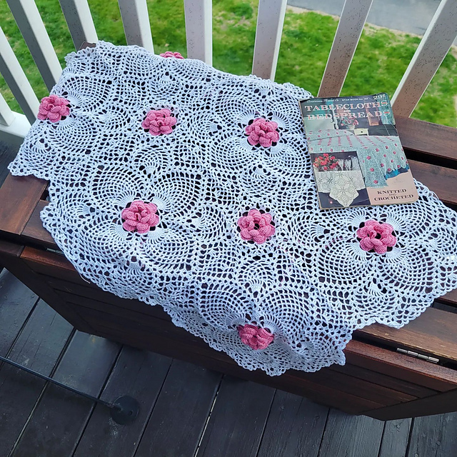 Rose and Pineapple Bedspread