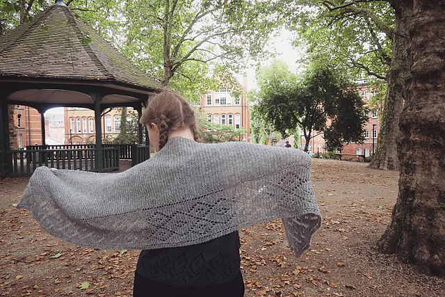 Solverv Shawl