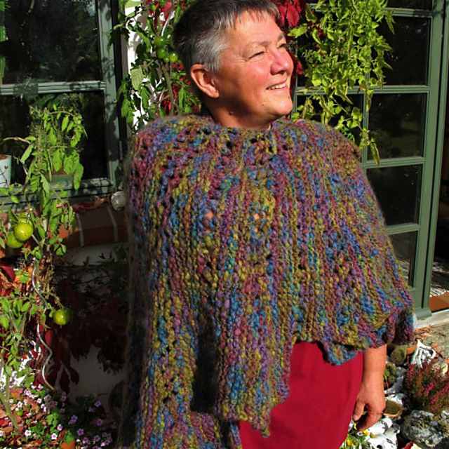 Fan Poncho