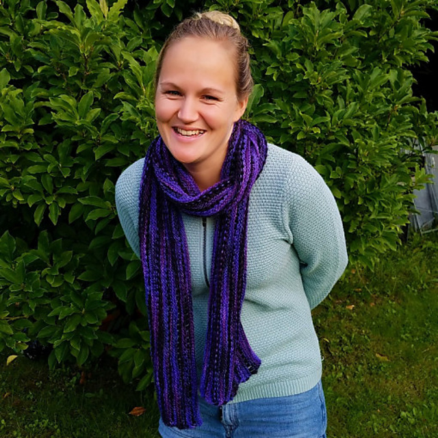 Jo Ella Scarf