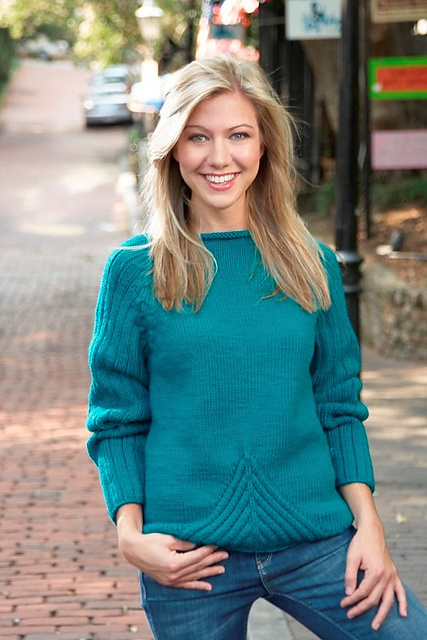 Traveler Pullover