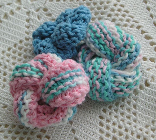 Love Knots Little Scrubbers
