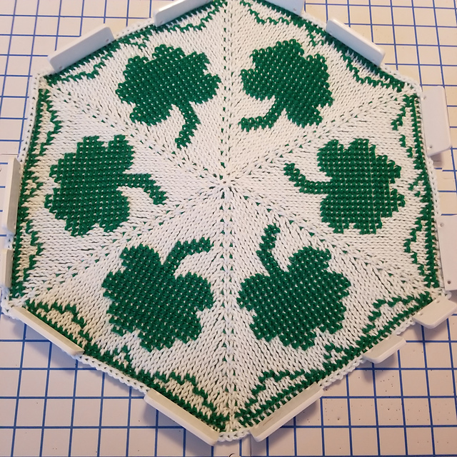 Traditional 3 Leaf Shamrock